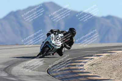 media/Dec-07-2025-CVMA (Sun) [[3e7d2de5dc]]/Race 5-Formula UL-CVMA Hooligans-American Thunder/